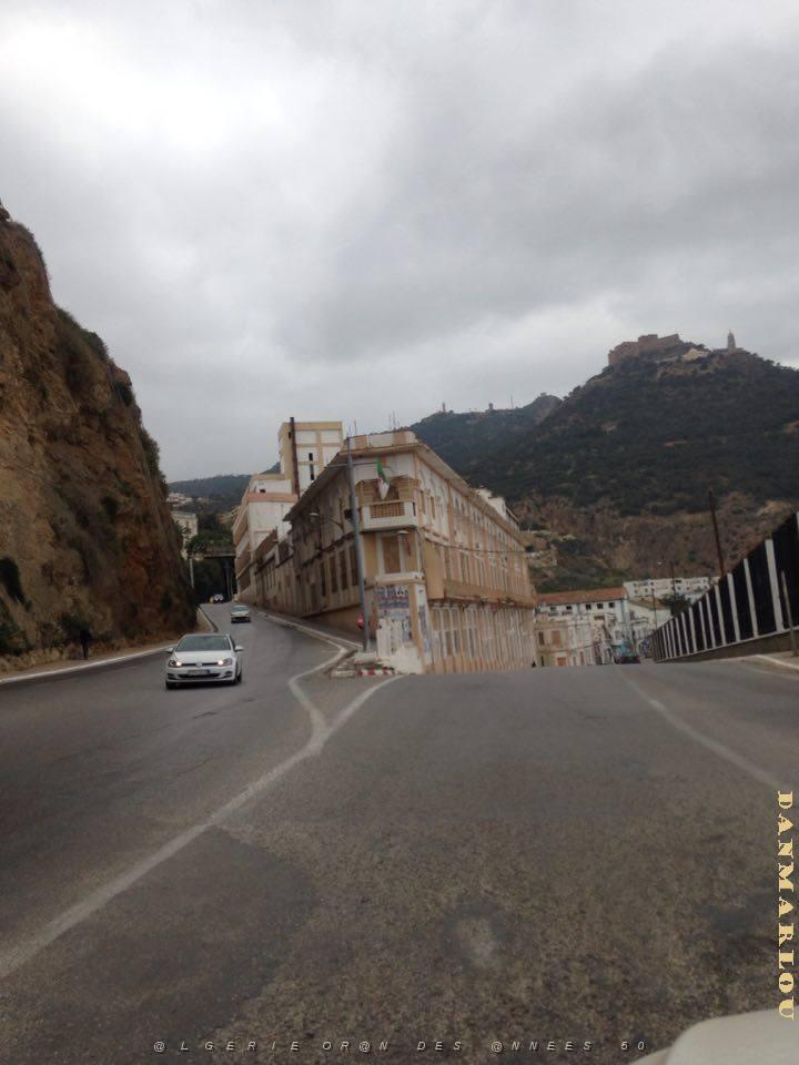 ORAN-Les usines Bastos.jpg